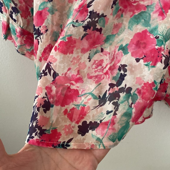Joie Silk Pink Floral Porcelain Print Leala Silk Blouse size S - Picture 7 of 9